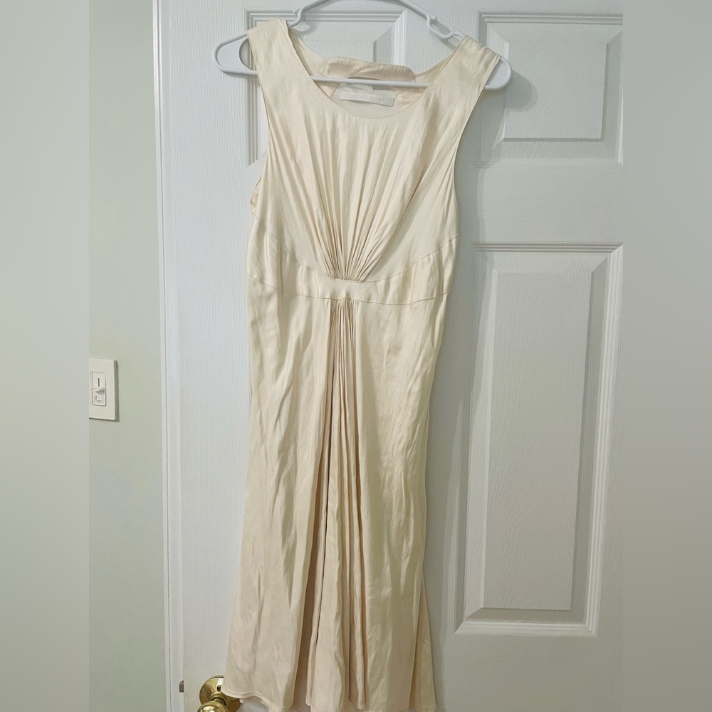 Shelly Steffee - Size 0, dress made for the bride, off white color fully lined